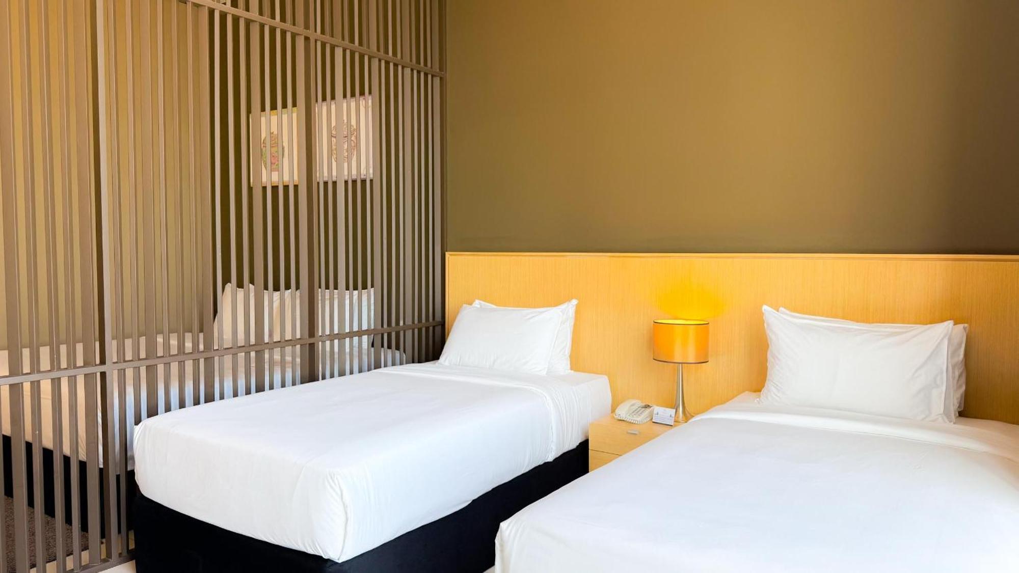 The Pines Hotel 4*